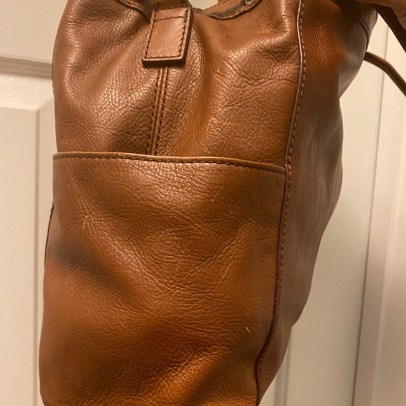 NWOT Fossil Tessa Bucket Drawstring Convertible Bag - Picture 9 of 11